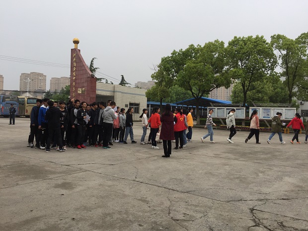 我校顺利承办2019年金坛区高级中等学校招生体检工作