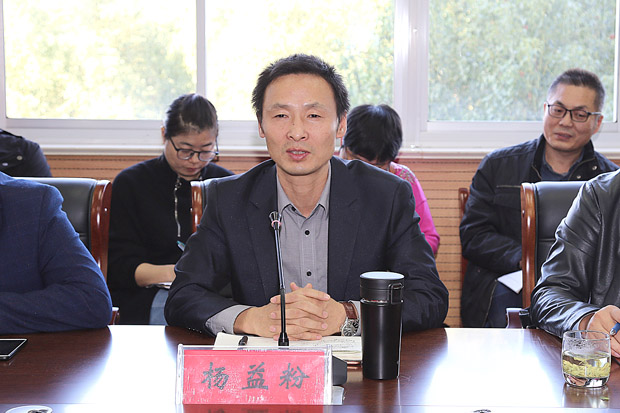 江阴市华姿中等专业学校一行来我校交流访问