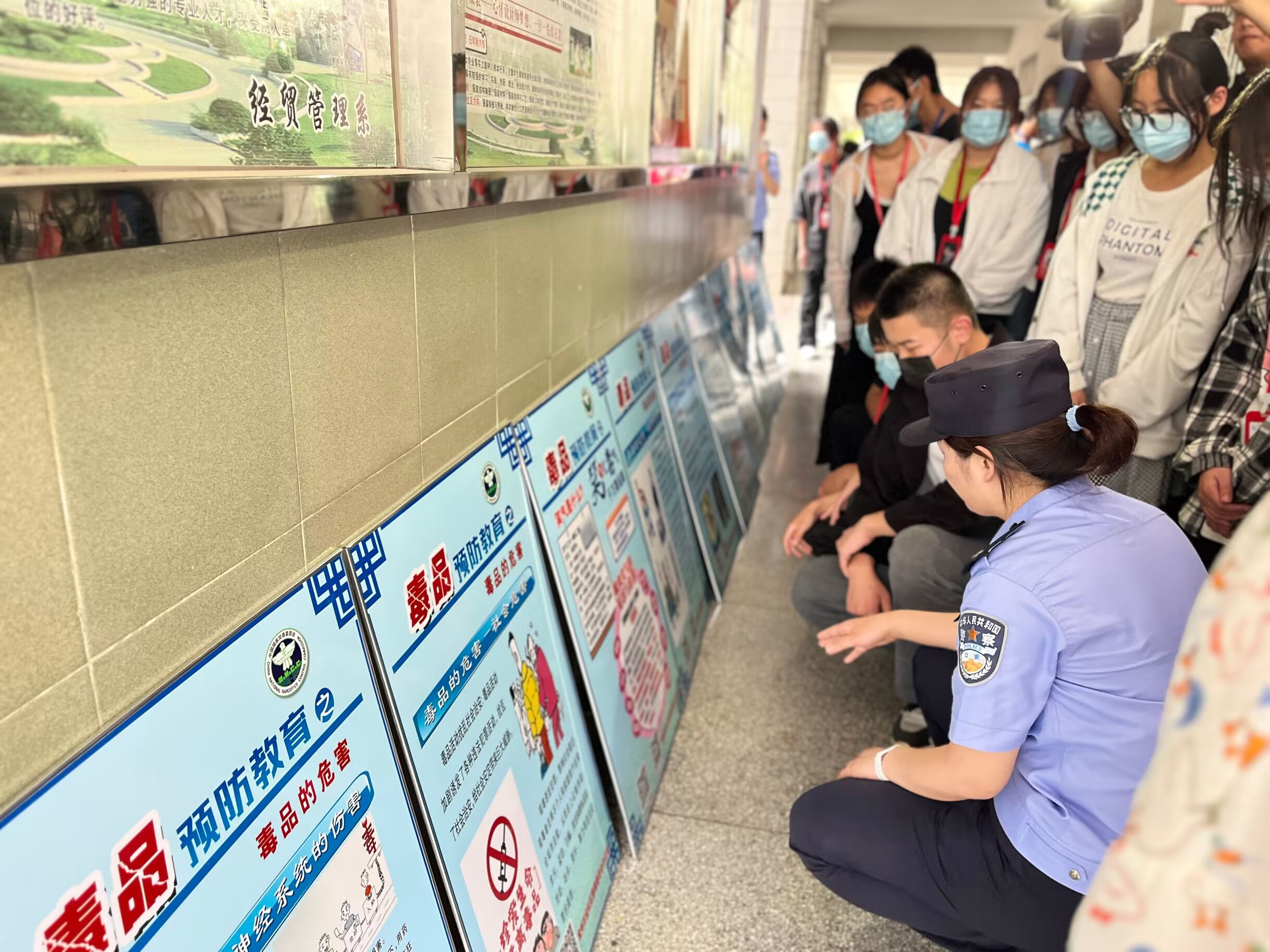 无毒校园，护航青春——天行网页版登录入口禁毒禁烟宣传活动进校园